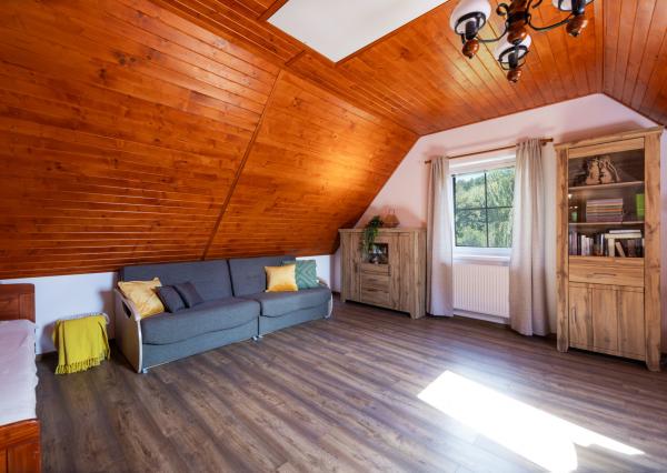 Na predaj 4-izbový rodinný dom v Moravskom Lieskovom