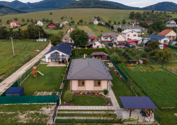 Na predaj rodinný dom v obci Zbyňov