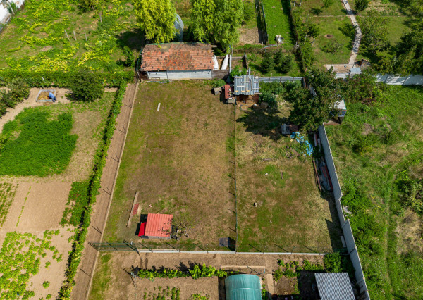 Na predaj pozemok pripravený na výstavbu v Pate