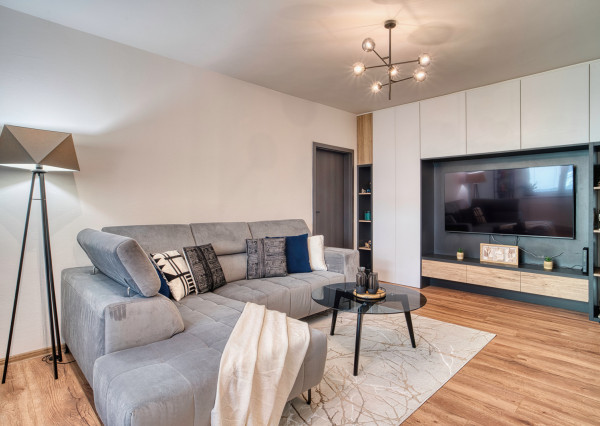 Na predaj 2-izbový byt s loggiou v Šamoríne