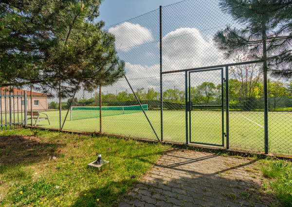 Na predaj 2-izbový byt v Senci pri jazerách s terasou