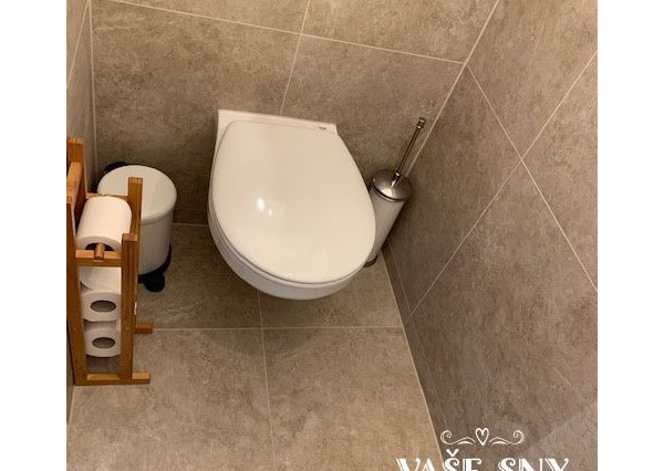 Na prenájom nový, zariadený 2izb byt na ul. Za Liptovskou v Trenčíne.