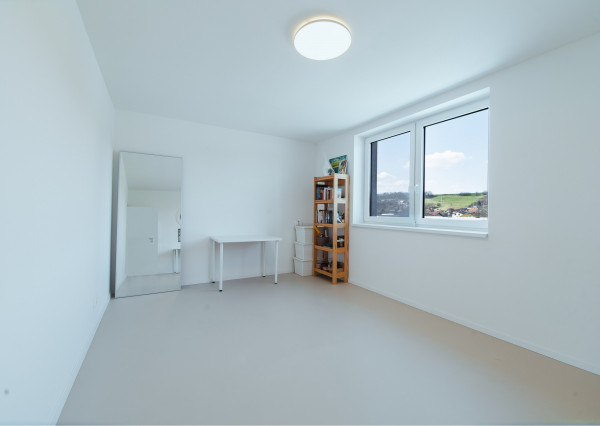 ZNÍŽENÁ CENA: Na predaj moderný rodinný dom v Skalke nad Váhom