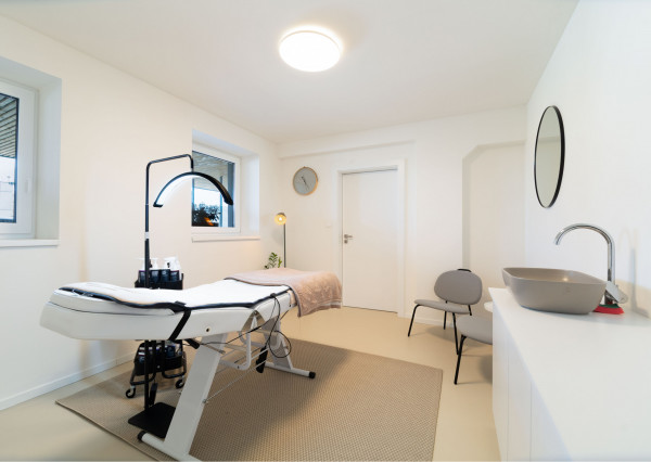 ZNÍŽENÁ CENA: Na predaj moderný rodinný dom v Skalke nad Váhom