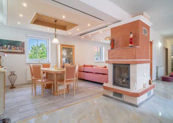 Na predaj priestranný rodinný dom v obci Zlaté Klasy