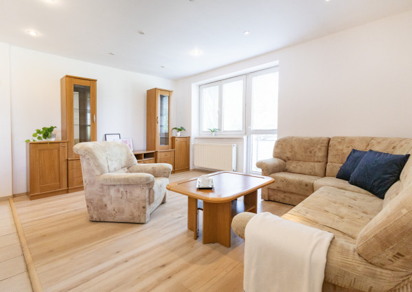 Na prenájom 3-izbový byt v Šamoríne