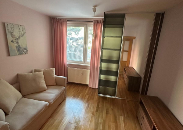 Na prenájom 3-izbový byt s veľkým balkónom v Trenčíne