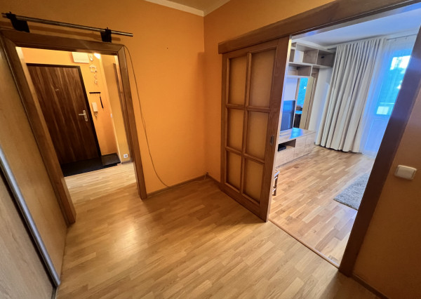 Na prenájom 3-izbový byt s veľkým balkónom v Trenčíne