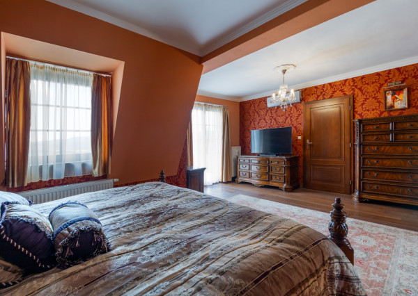 Na predaj nadštandardný rodinný dom s bazénom, Soblahov