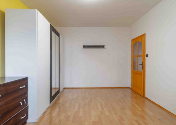 Na predaj 3-izbový byt s potenciálom v tichej lokalite Popradu