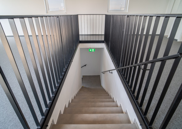 Na prenájom jedno podlažie polyfunkcie na Zavarskej ulici v Trnave