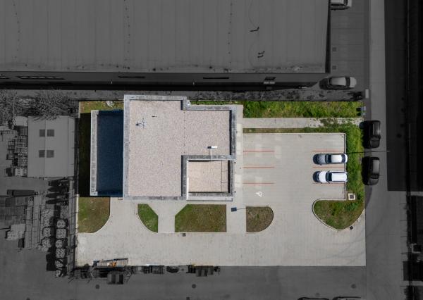 Na prenájom jedno podlažie polyfunkcie na Zavarskej ulici v Trnave