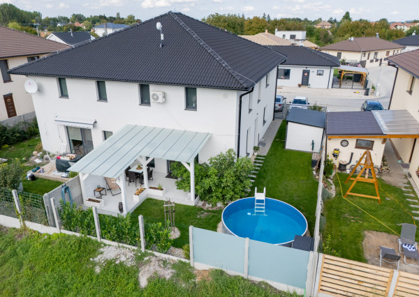 Na predaj 3-izbový prízemný byt v Trstenej na Ostrove