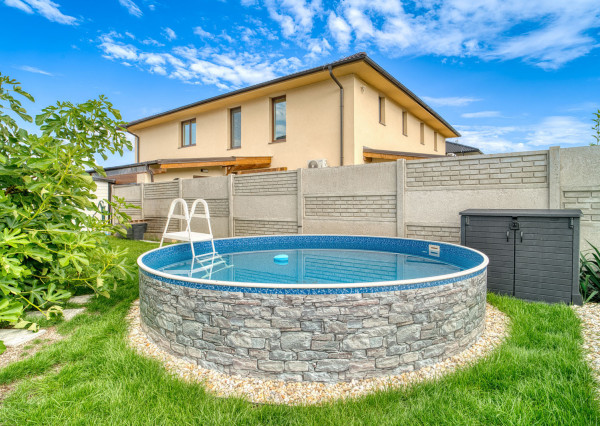 Na predaj 3-izbový prízemný byt v Trstenej na Ostrove