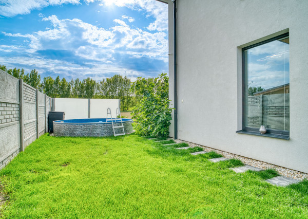 Na predaj 3-izbový prízemný byt v Trstenej na Ostrove