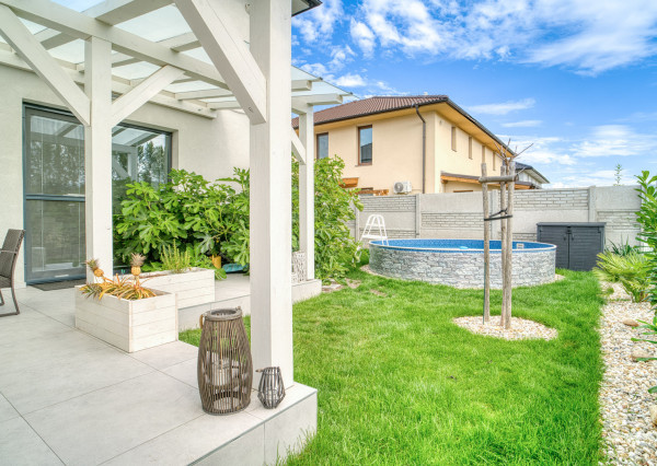 Na predaj 3-izbový prízemný byt v Trstenej na Ostrove