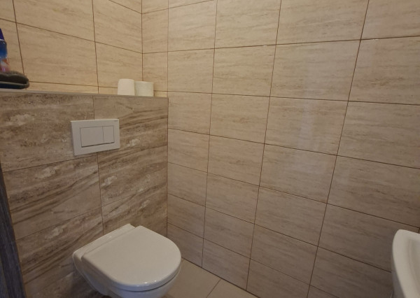 Na prenájom neobývaný rodinný dom v obci Cimenná