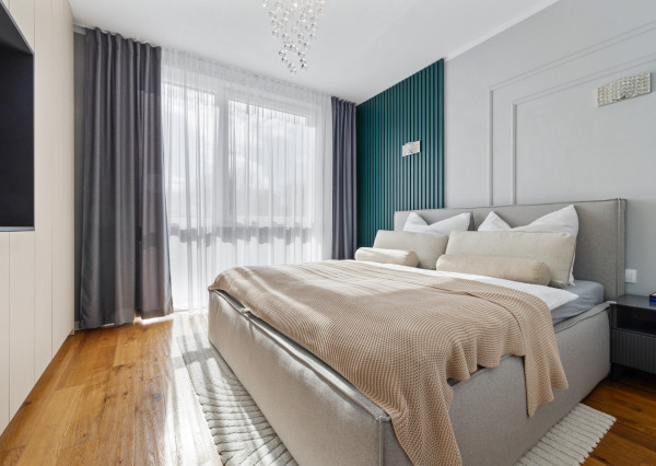 Na prenájom dizajnový 3-izbový byt so 45m2 terasou v Stupave