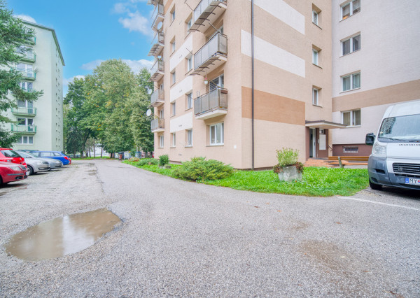 Na predaj 2 izbový byt v pôvodnom stave v meste Myjava