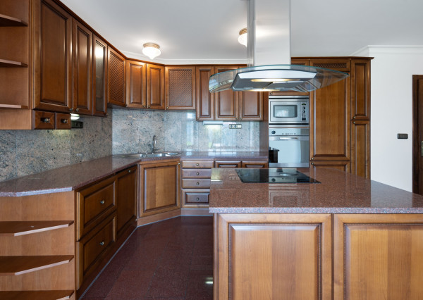 Na predaj 6-izbové rodinné sídlo v Šamoríne