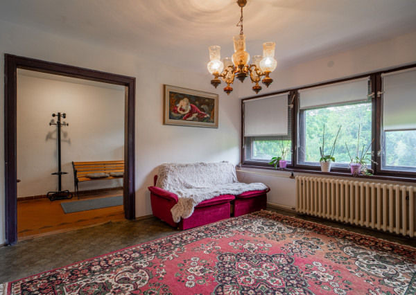 REZERVOVANÉ: Na predaj dvojgeneračný rodinný dom v obci Beladice