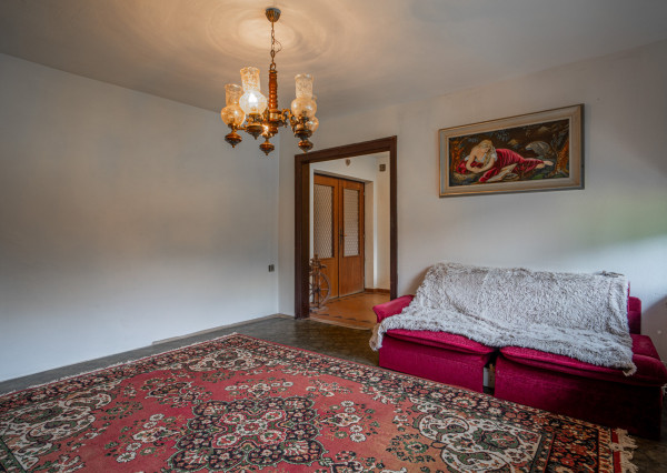 REZERVOVANÉ: Na predaj dvojgeneračný rodinný dom v obci Beladice