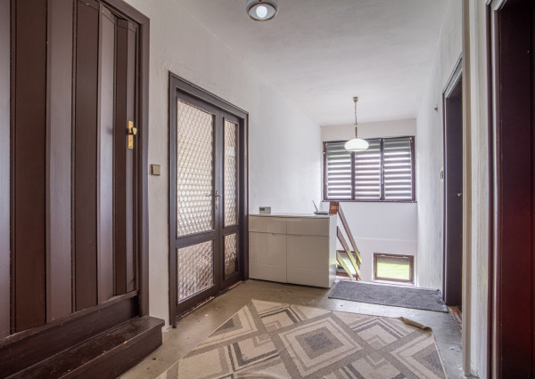 REZERVOVANÉ: Na predaj dvojgeneračný rodinný dom v obci Beladice