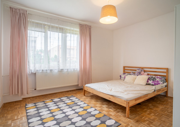 REZERVOVANÉ: Na predaj dvojgeneračný rodinný dom v obci Beladice