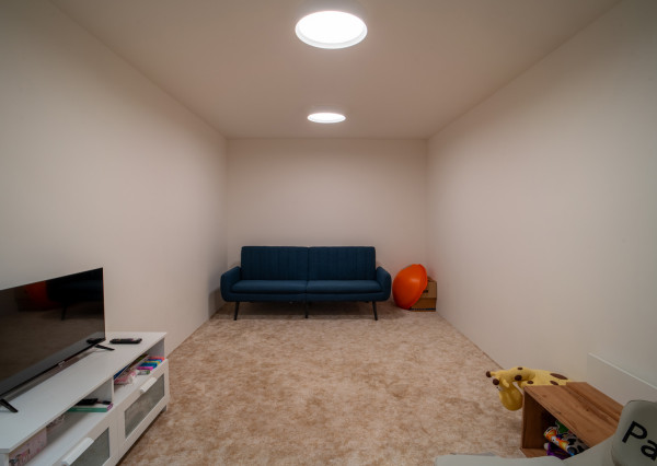 Na prenájom obchodný priestor v centre mesta priamo pod Bratislavským hradom