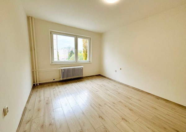 Rezervované...Nová cena ...Exkluzívne na predaj 1izbový byt - Bánovce n/B , ul. A.Hlinku