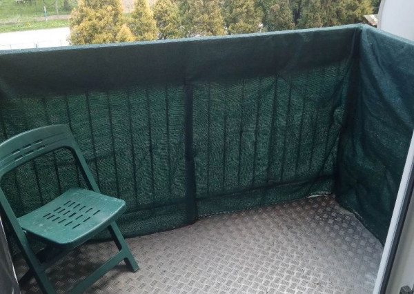 Rezervované ...Exkluzívne na prenájom 1 izb. byt  s balkónom - v obci Timoradza