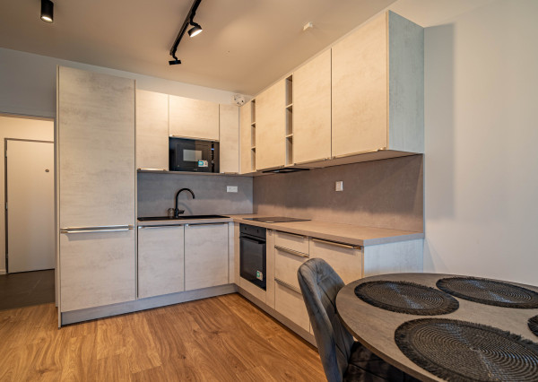 Na prenájom 2-izbový byt v Bratislave v projekte Nová Záhorská