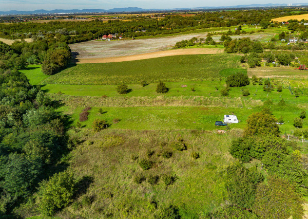 Na predaj pozemok vo Vinohradoch nad Váhom