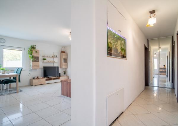 Na predaj 4-izbový rodinný dom s krásnym výhľadom pri vodnej nádrži Suchá nad Parnou