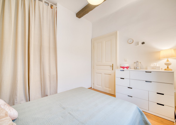 Na prenájom štýlový 2,5-izbový byt na Palisádach v Bratislave