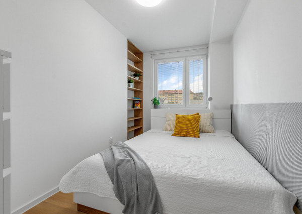 Zrekonštruovaný 3-izbový byt s veľkou dennou zónou v tehlovom dome