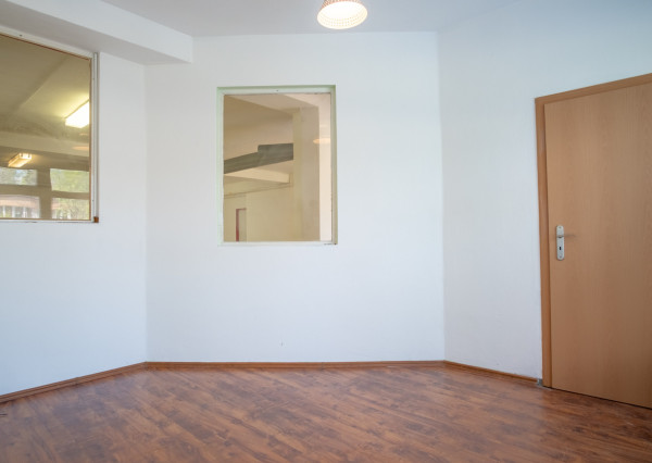 Na prenájom kancelárske priestory v Poprade (Starý Juh)