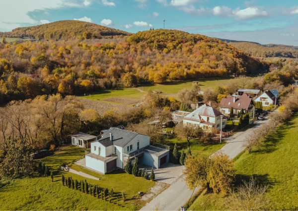 Na predaj 5-izbový dom v lokalite Melčice-Lieskové, časť Dolina