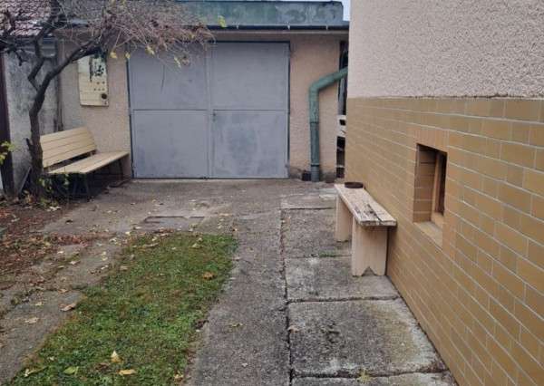 NOVÁ CENA.....Rodinný dom v tichej časti vo vyhľadávanej lokalite v meste Bánovce n/B