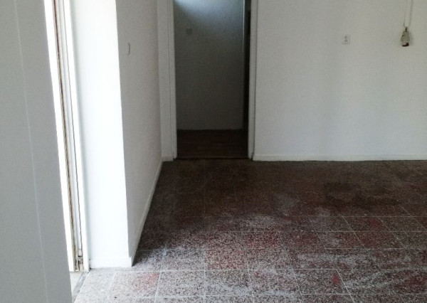 Na prenájom /výrobno-skladovacie priestory/ Prusy