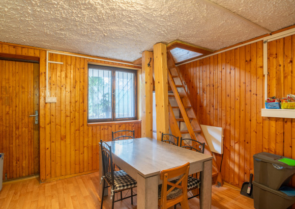 Na predaj samostatne stojaca chata v obci Kuchyňa