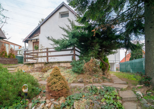 Na predaj samostatne stojaca chata v obci Kuchyňa