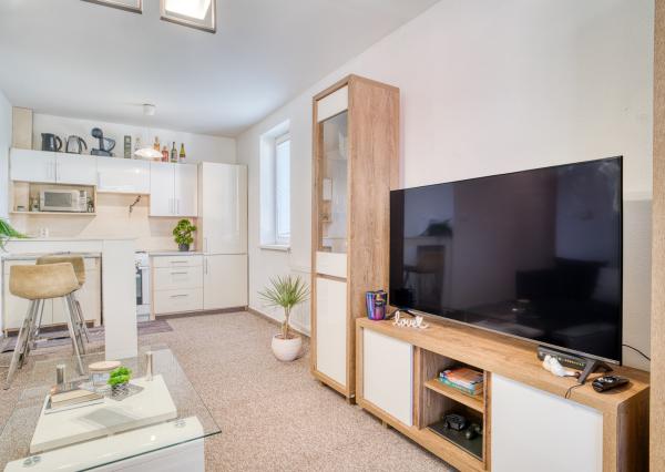 Na predaj čiastočne vybavený 3-izbový byt v Dunajskej Strede