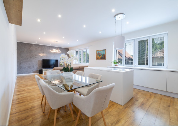 REZERVOVANÉ: Na predaj vkusne zariadený 3-izbový byt na Ružovej ulici v Trenčíne