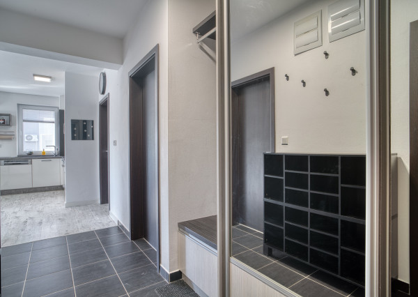 Na prenájom 3-izbový byt v Dunajskej Lužnej