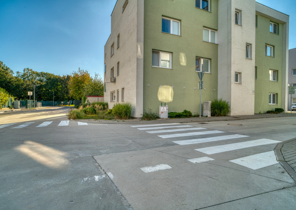 Na prenájom 3-izbový byt v Dunajskej Lužnej