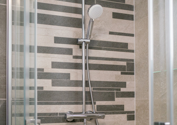 Na prenájom exkluzívny 2-izbový byt so šatníkom a panoramatickým výhľadom v projekte SKYPARK, Továrenská ulica