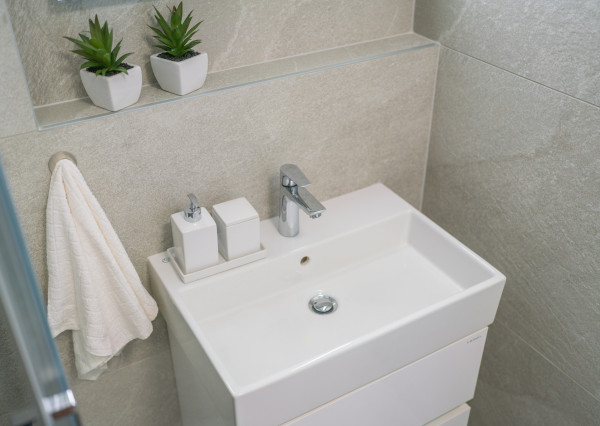 Na prenájom exkluzívny 2-izbový byt so šatníkom a panoramatickým výhľadom v projekte SKYPARK, Továrenská ulica