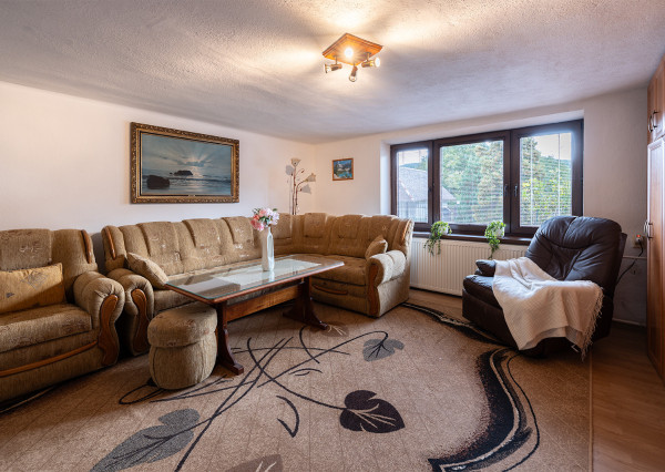 Na predaj 2-generačný rodinný dom v obci Zámutov