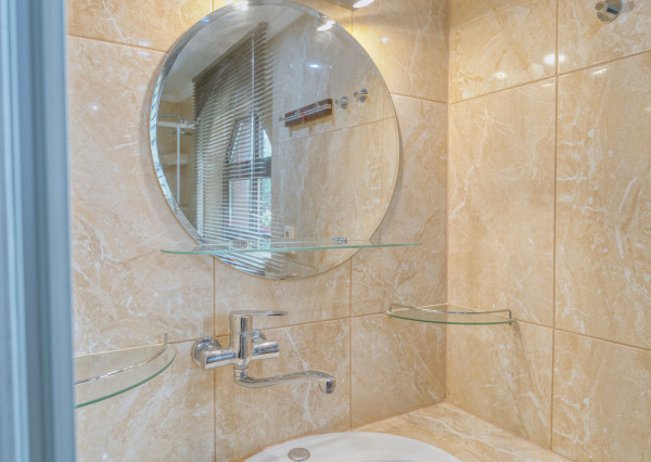 Na predaj celoročný záhradný dom v Čachticiach